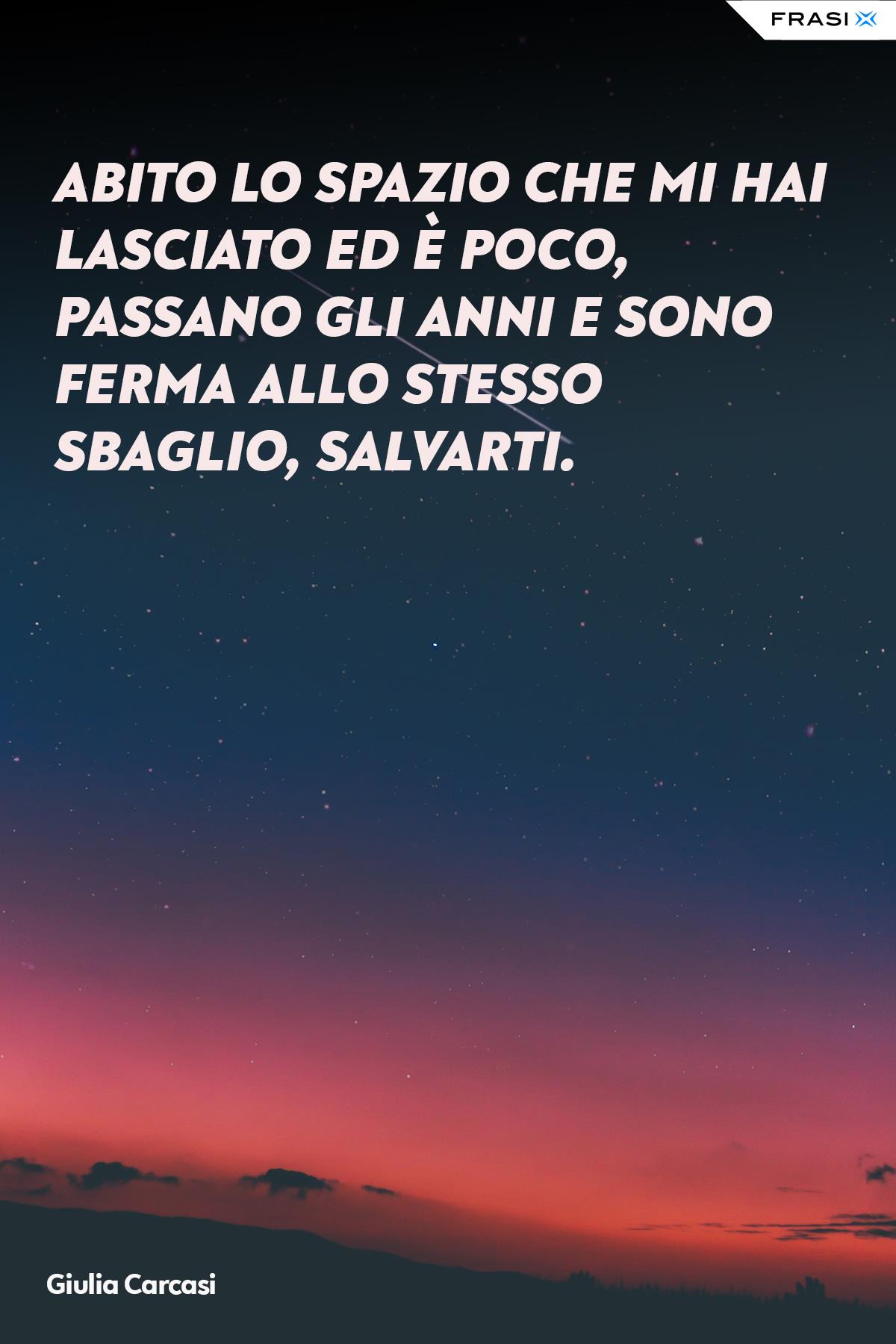 Immagine d'amore sullo spazio con frase di Giulia Carcasi