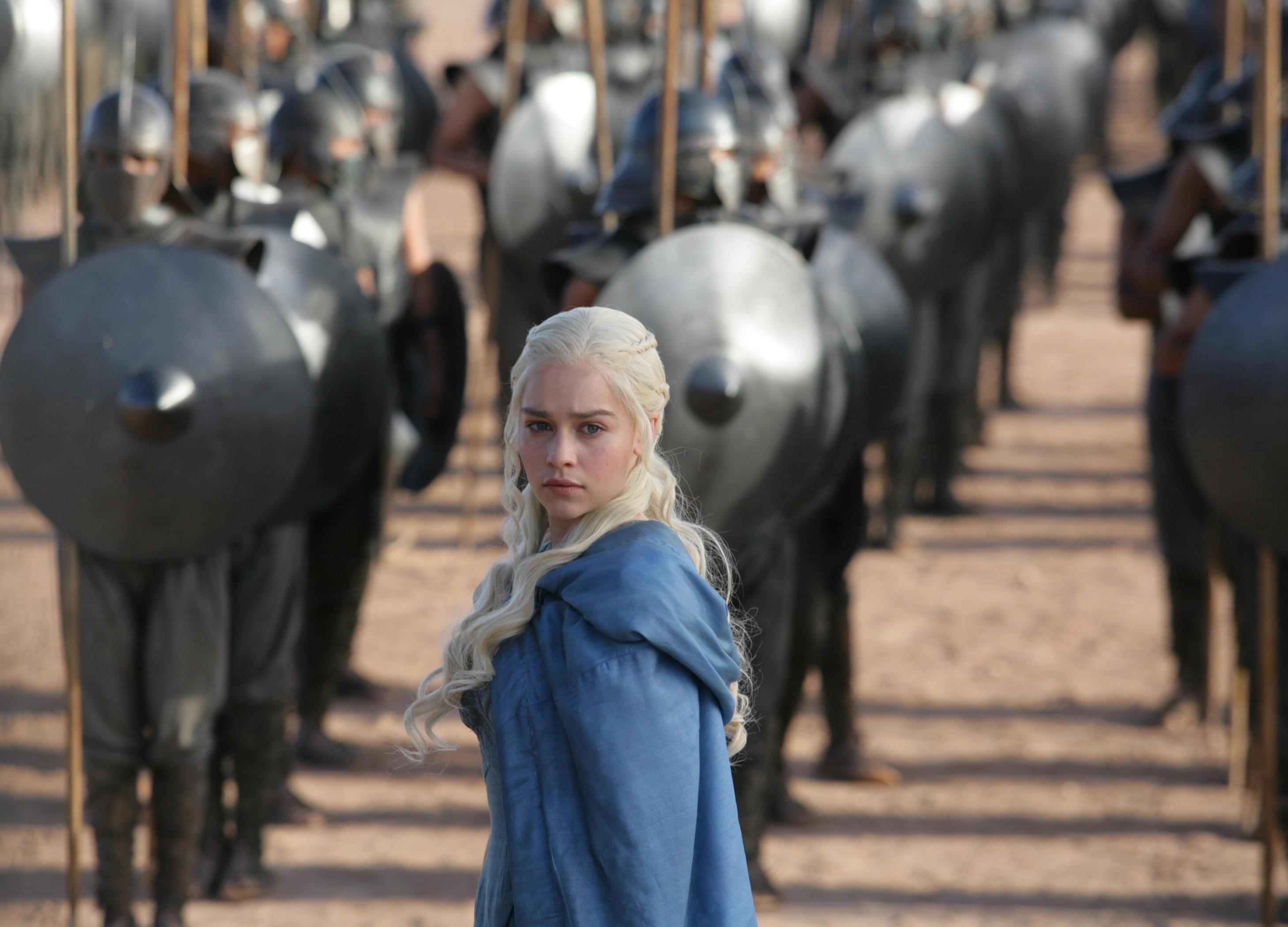 Daenerys Targaryen con l'esercito