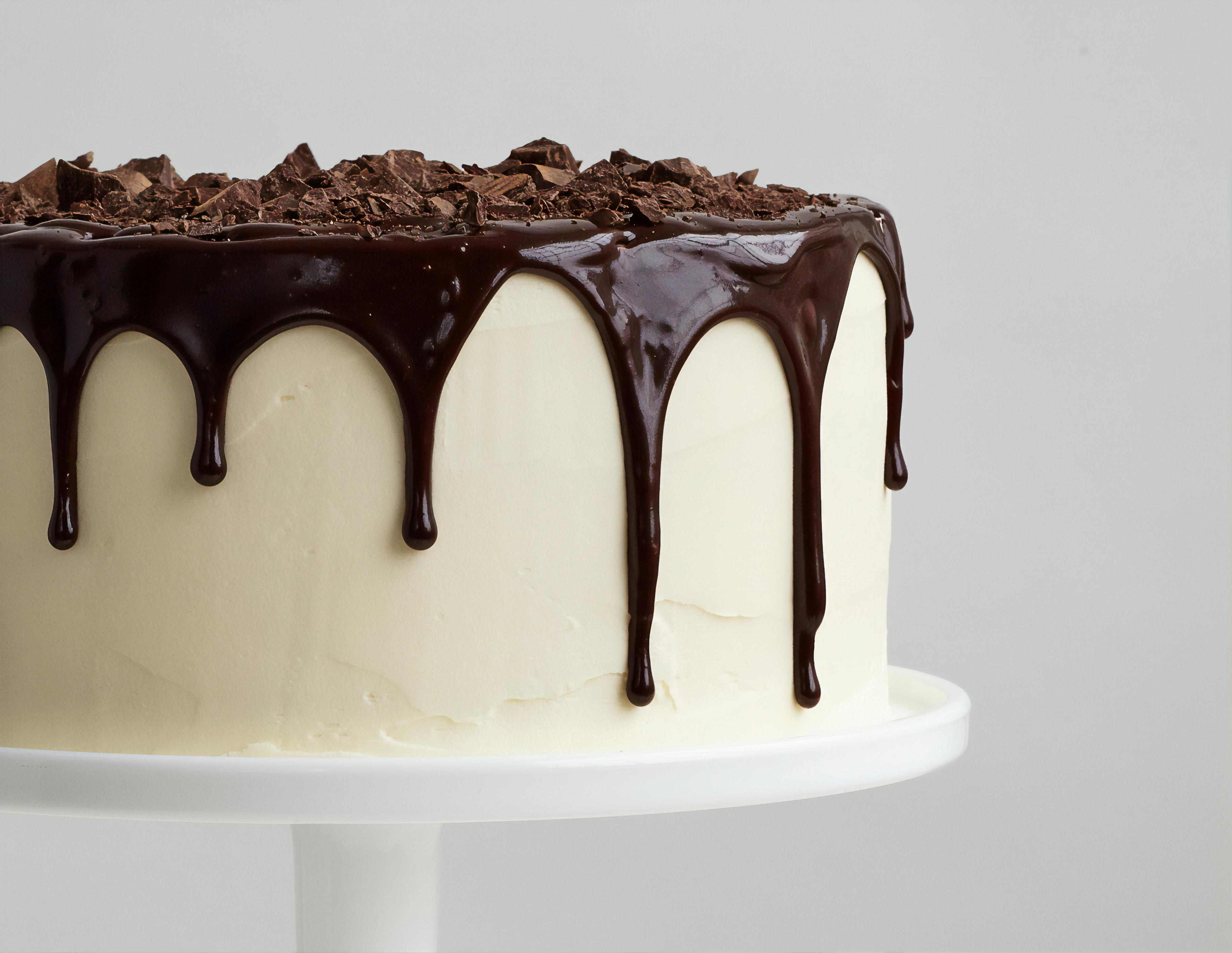 Drip cake al cioccolato