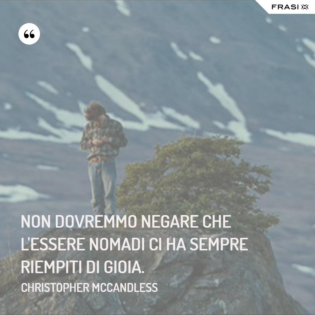 Immagine con frasi di Into the wild