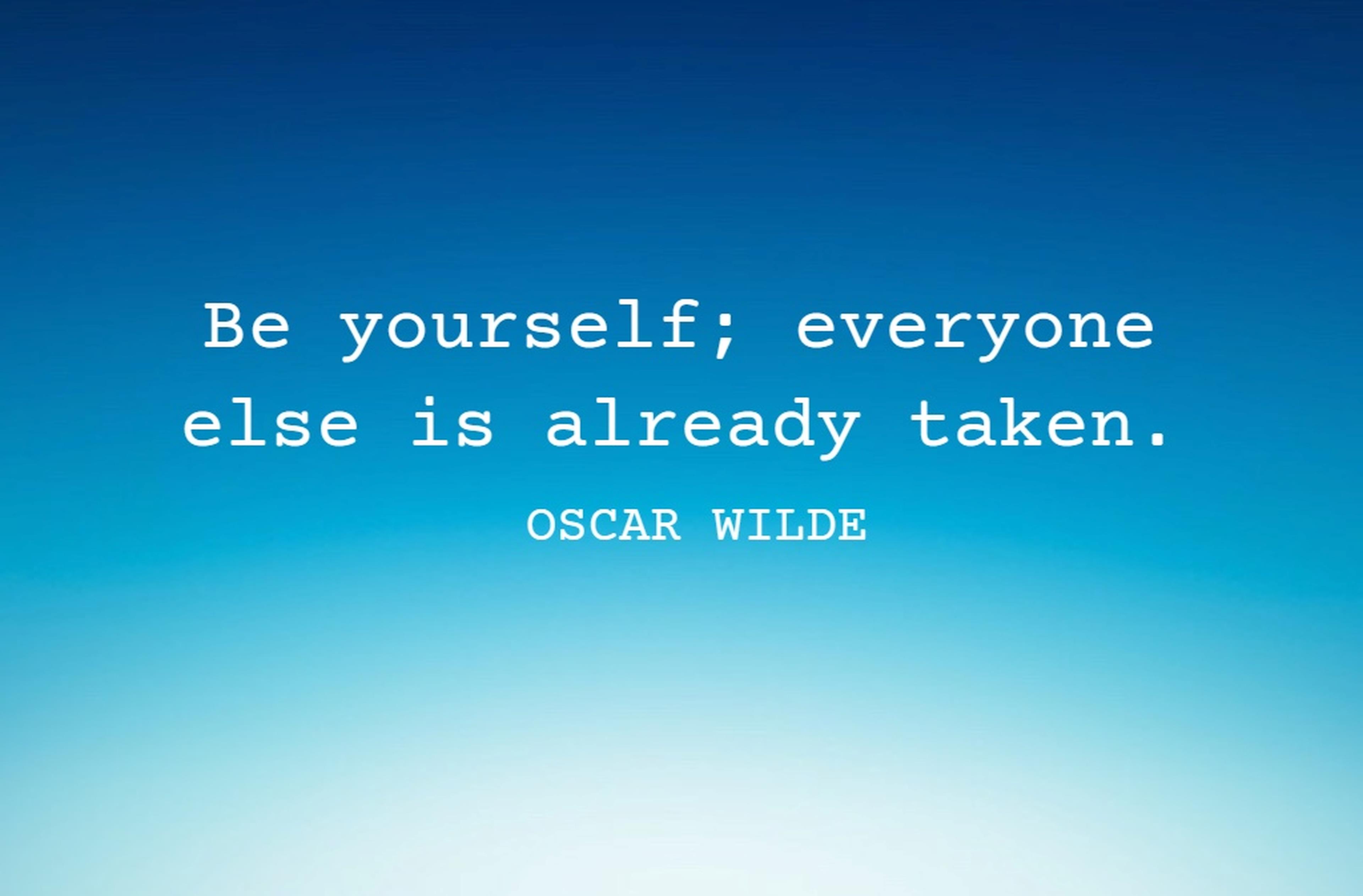 Sii te stesso, tutto il resto è già stato preso, il significato della frase di Oscar Wilde