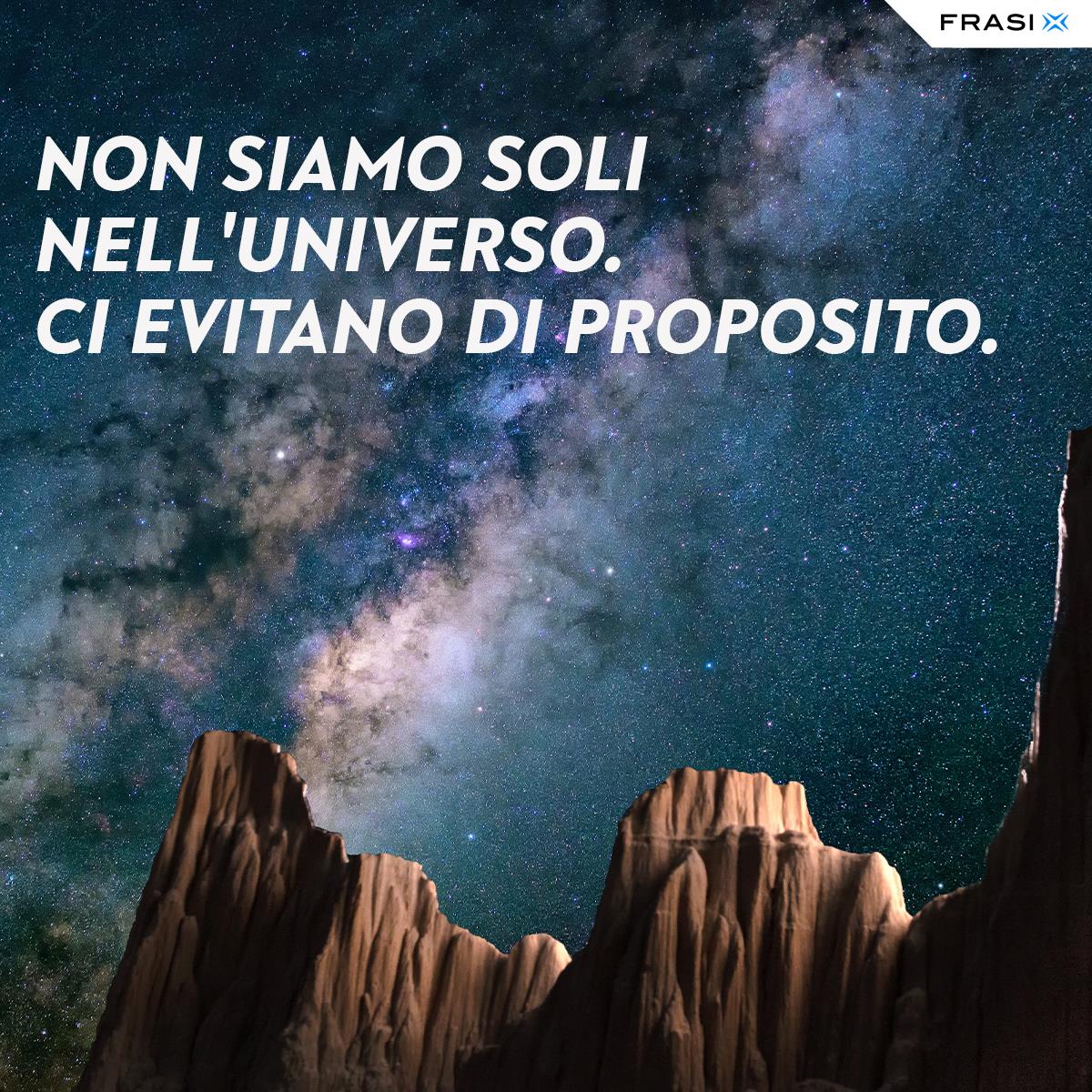 Frasi divertenti solitudine nello spazio