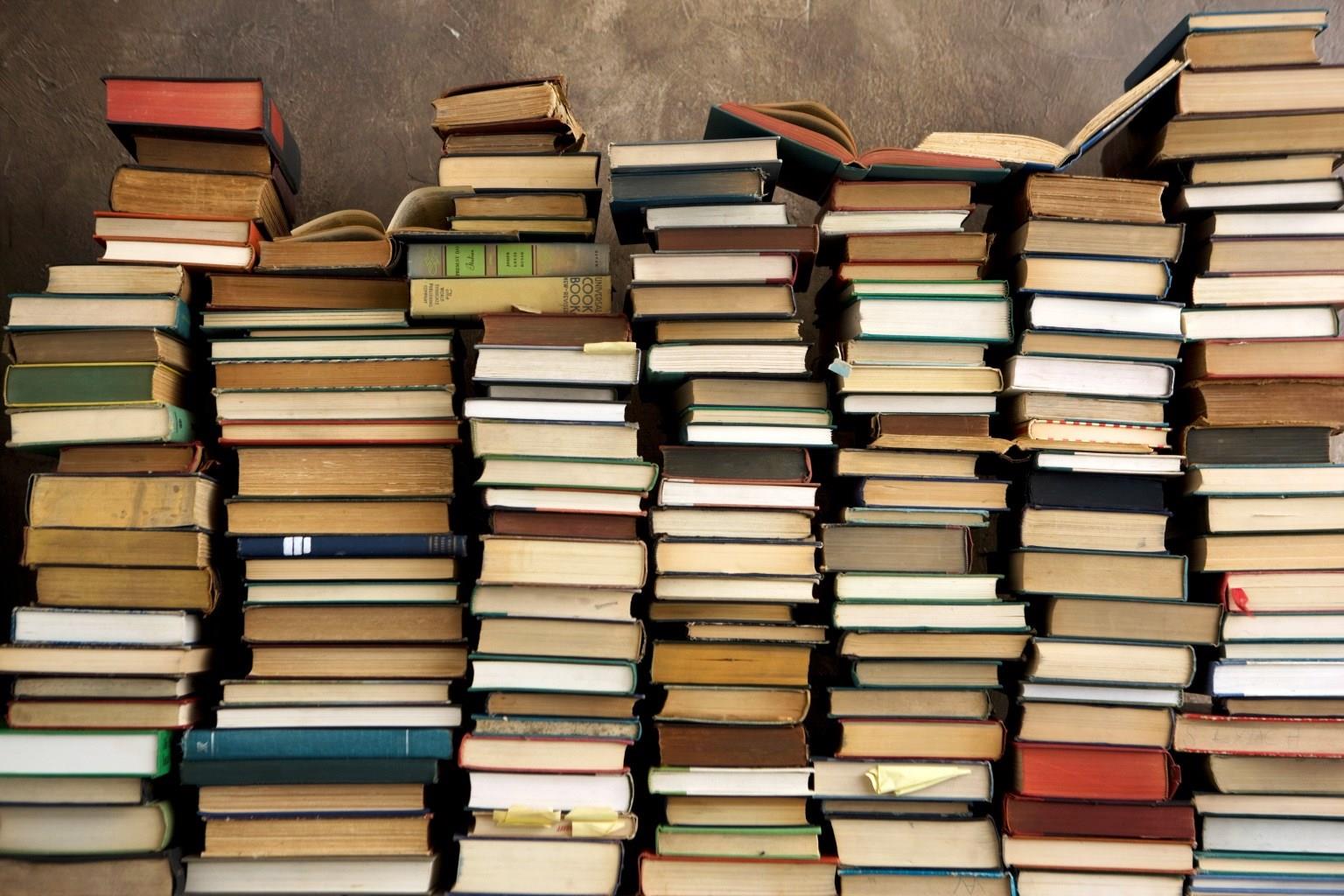 Una biblioteca ricca di testi e nuove idee