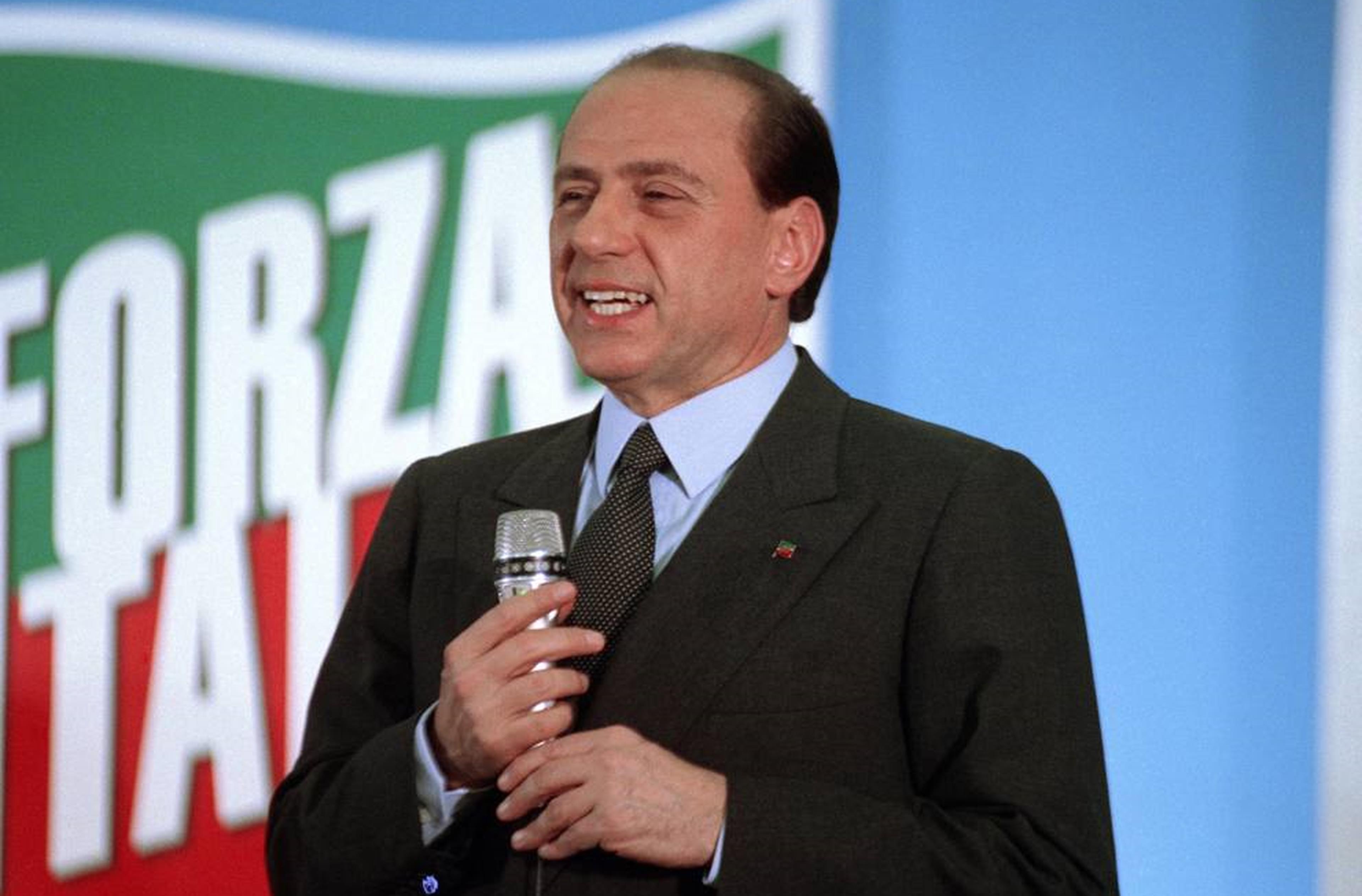 Foto che ritrae Silvio Berlusconi nel 1994