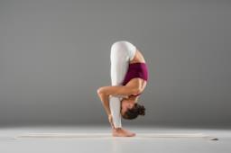 Tappetino da yoga: la guida completa per scegliere quello più adatto a te
