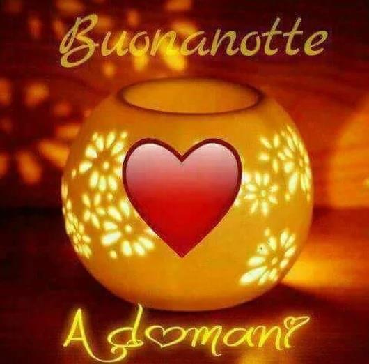 Un portacandela a forma di cuore
