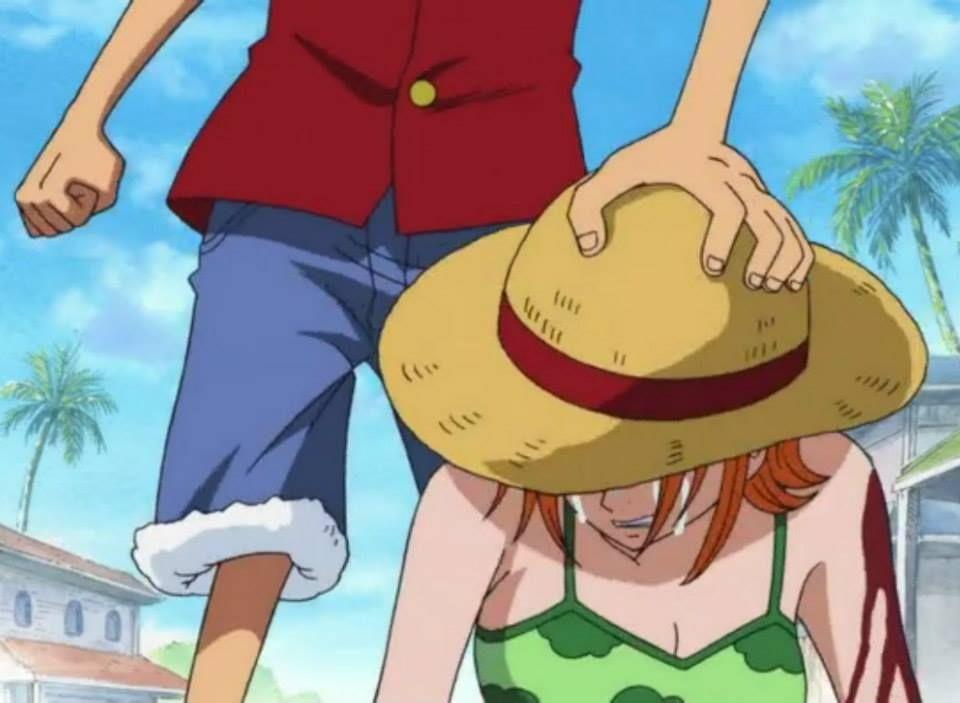One Piece Rufy aiuta Nami