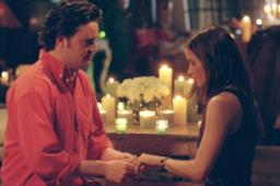 San Valentino: le cinque frasi più iconiche delle serie TV