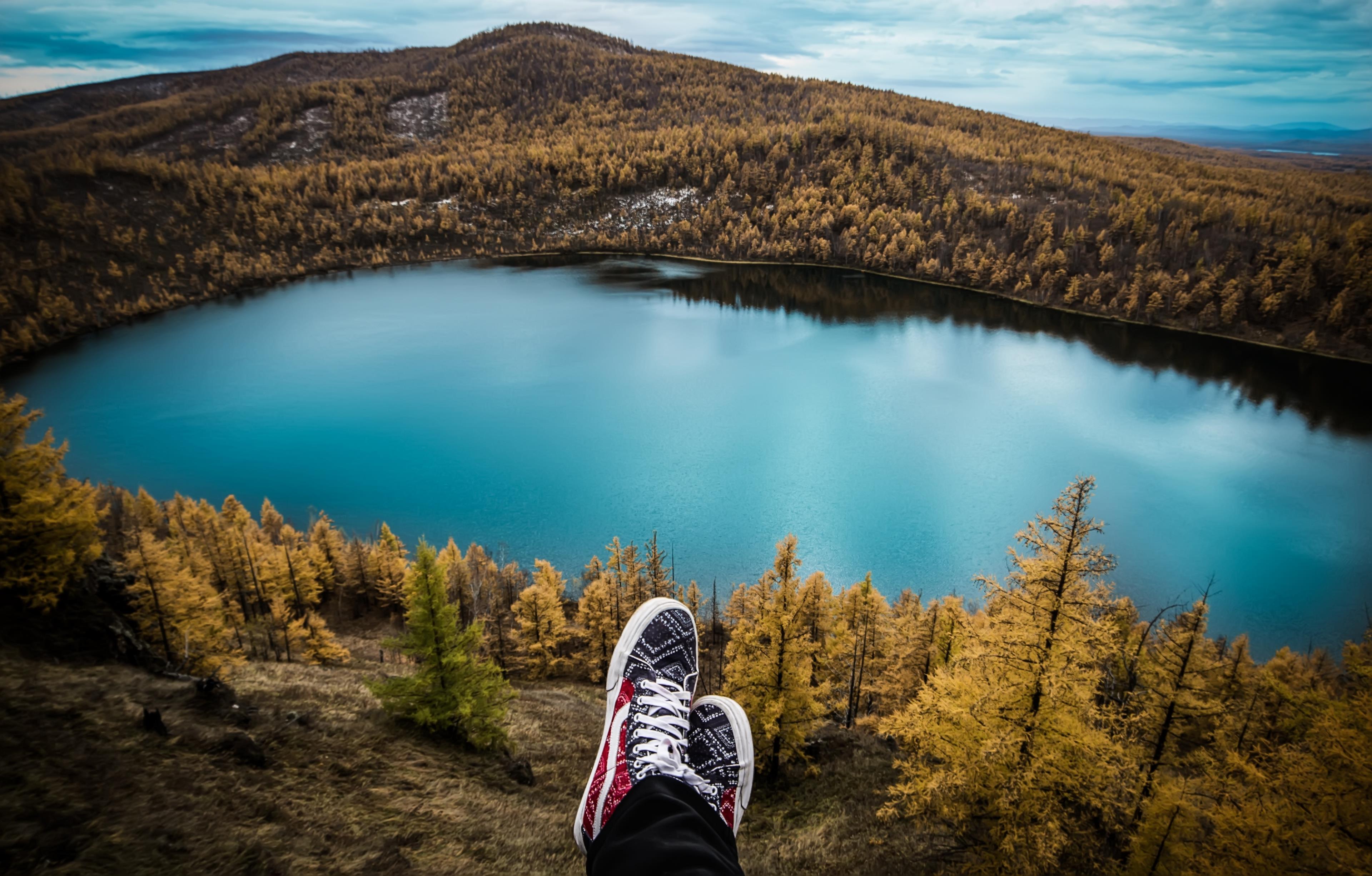 Copertina frasi celebri sul lago