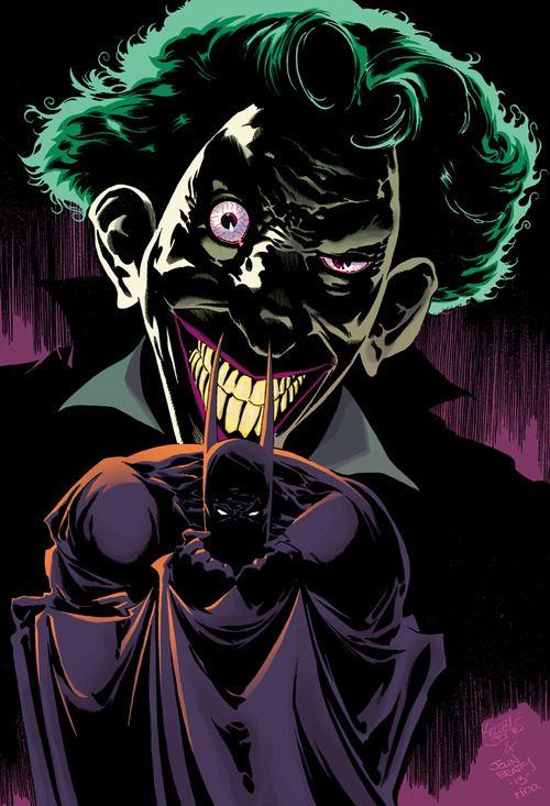 Il volto del Joker sovrasta Batman, su sfonda viola