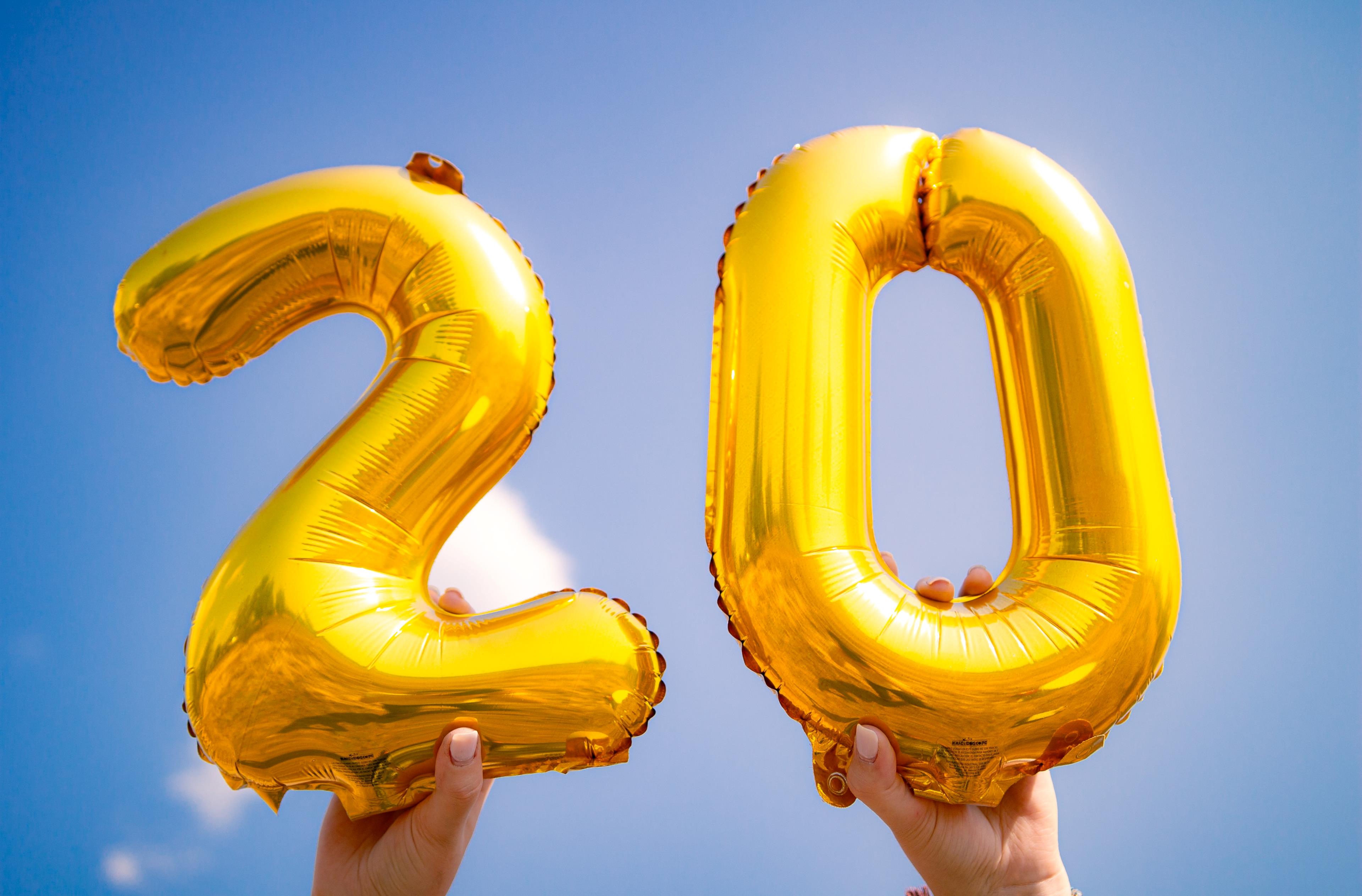 Buon compleanno! Tanti auguri per i tuoi 20 anni