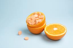 Vitamine: i benefici, come assimilarle e quali sono più importanti per le donne
