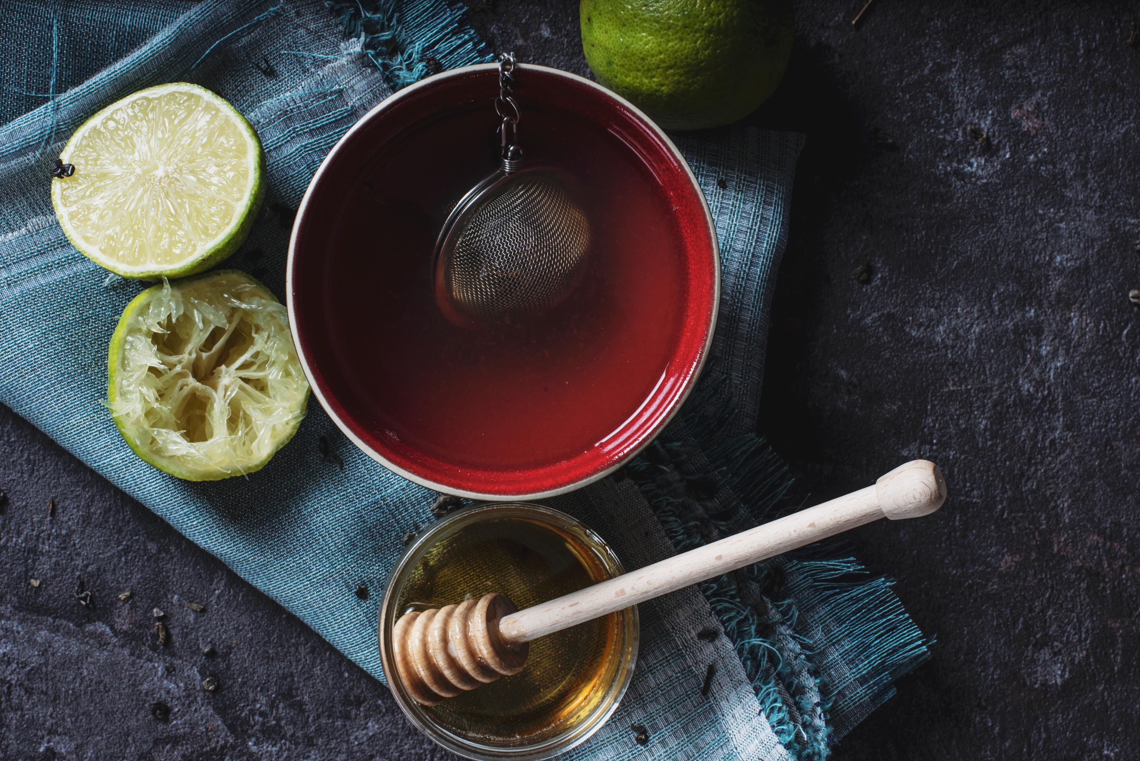 Come preparare l'infuso zenzero e limone